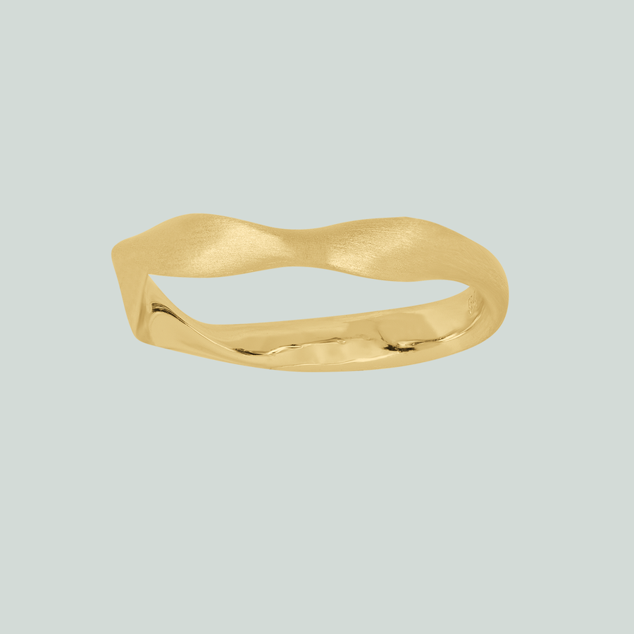 Fine Twisted ring