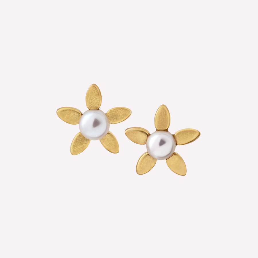 Forget-me-not pearl studs